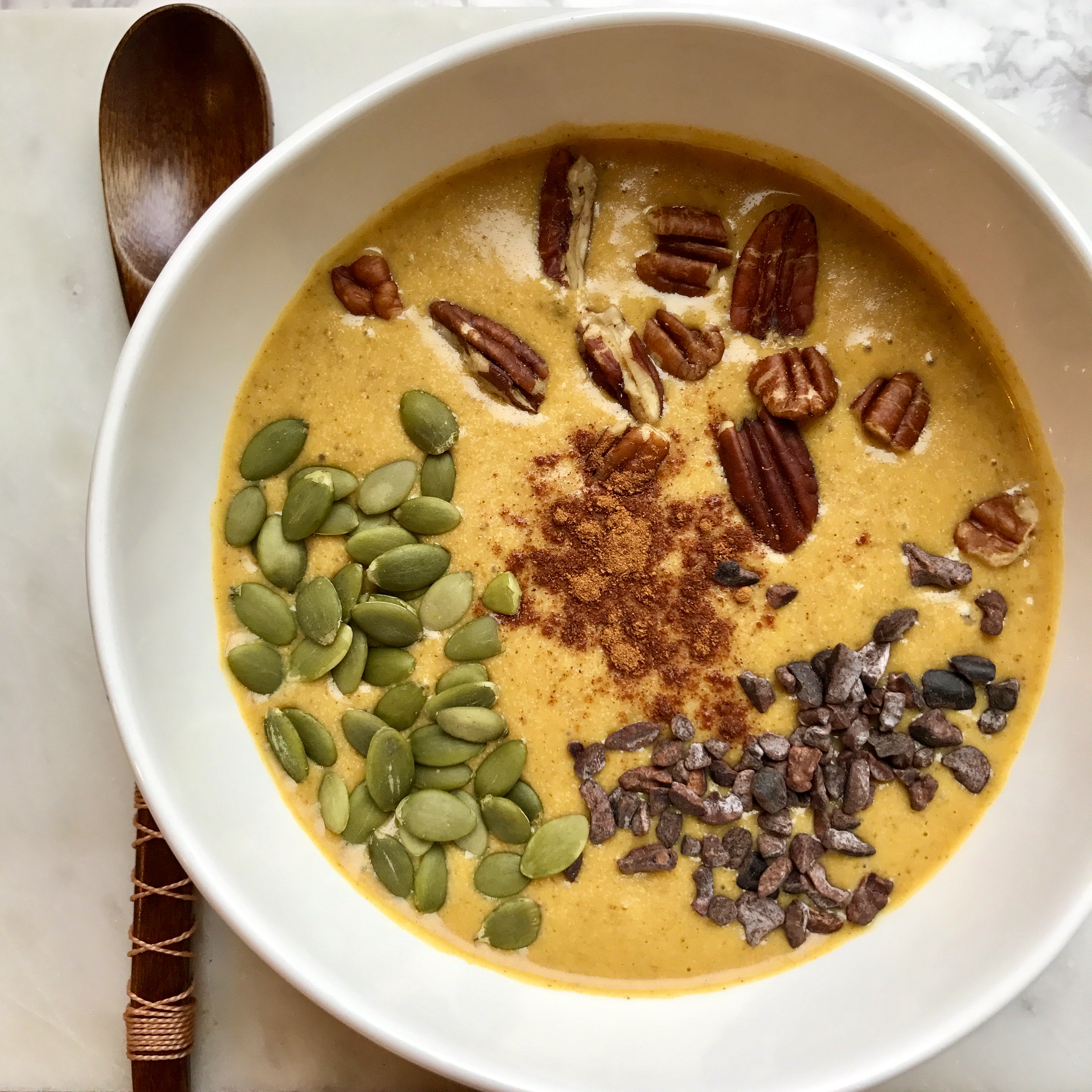 Pumpkin Pie Smoothie Bowl